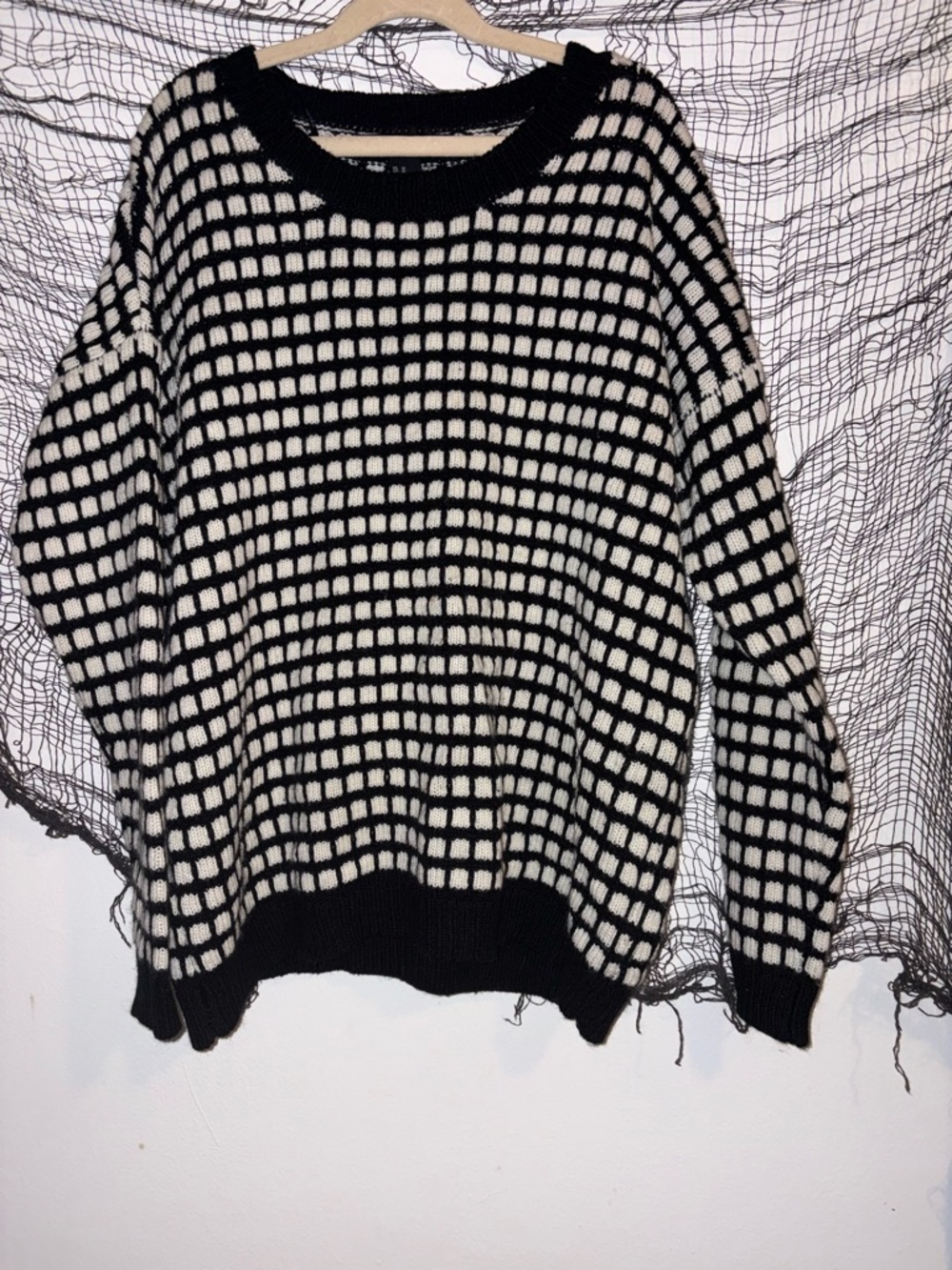 Forever 21 Black and Cream Grid Pattern Knit Sweater